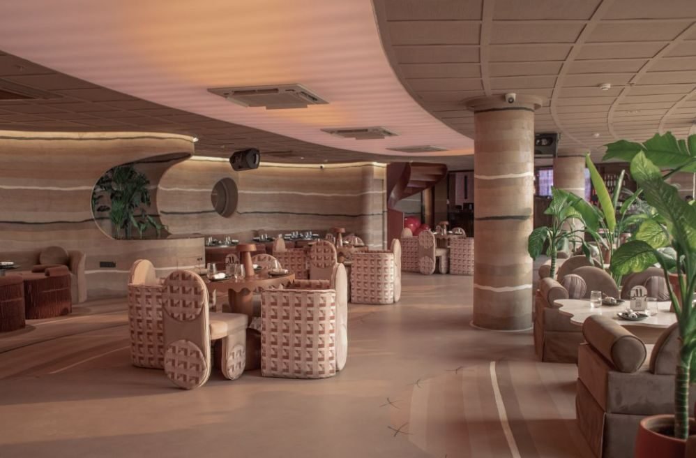 2015-2024 project — dining room